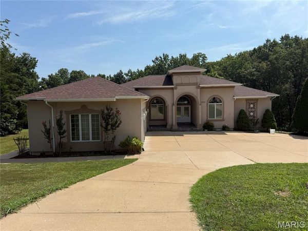 2400 Wimbledon Estates Drive , Festus, MO 63028