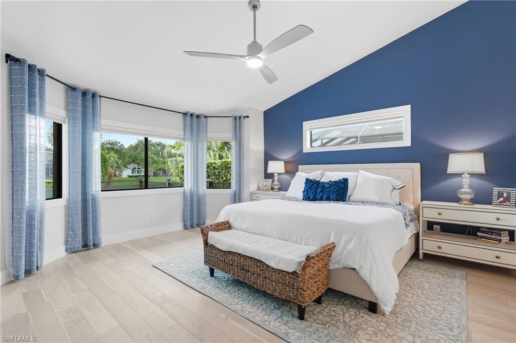 11532 Longshore Way W, Naples, FL 34119 Photo