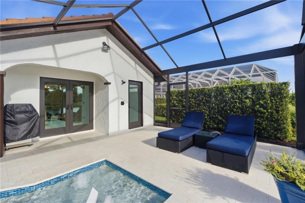 11532 Longshore Way W, Naples, FL 34119 Photo