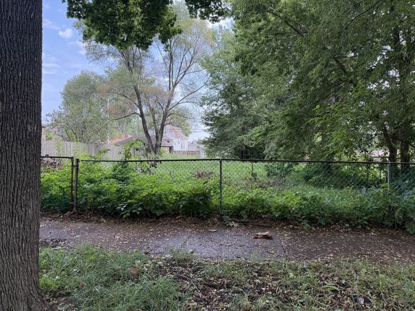 10411 S Bensley Avenue , Chicago, IL 60617