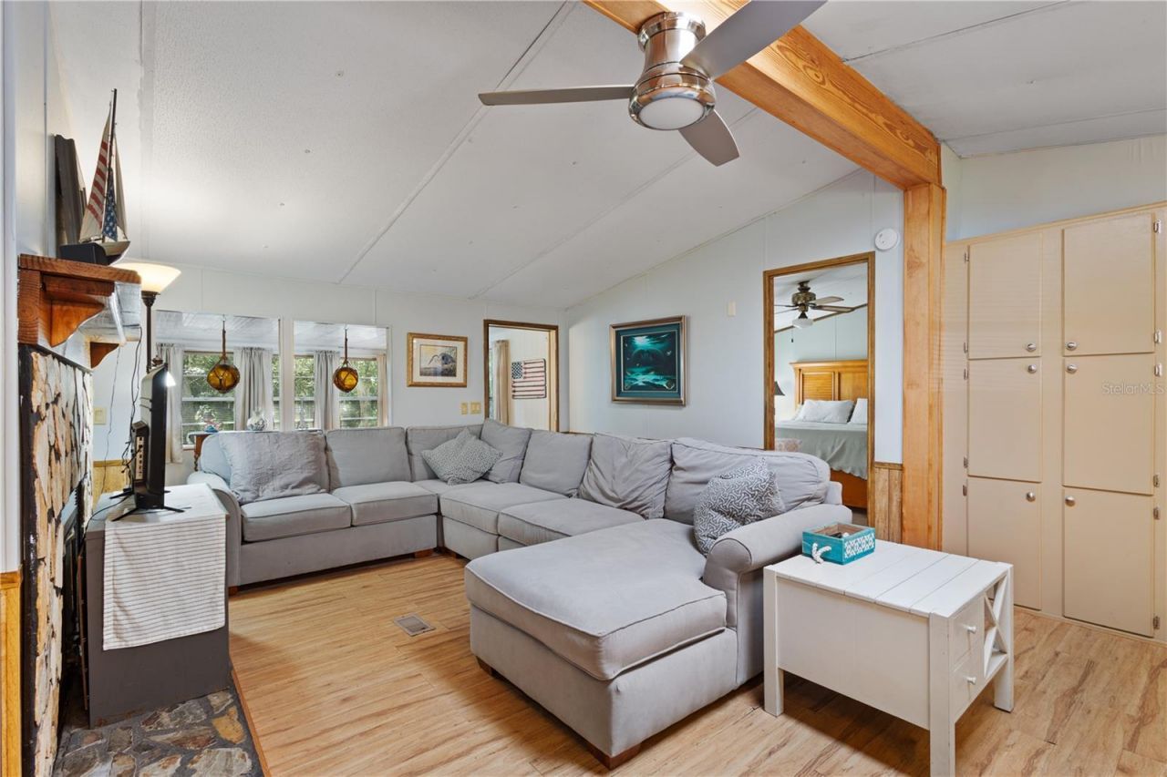 11151 NW 112th Place , Chiefland, FL 32626 Photo