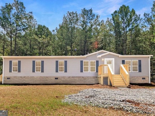 122 HDR Drive, Maysville, GA 30558