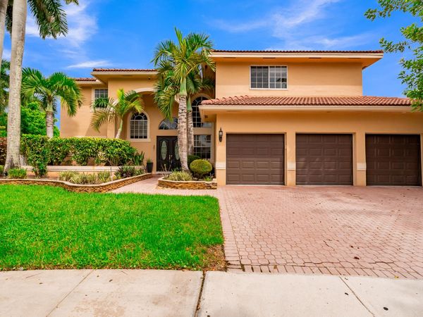 1333 SW 175th Way, Pembroke Pines, FL 33029
