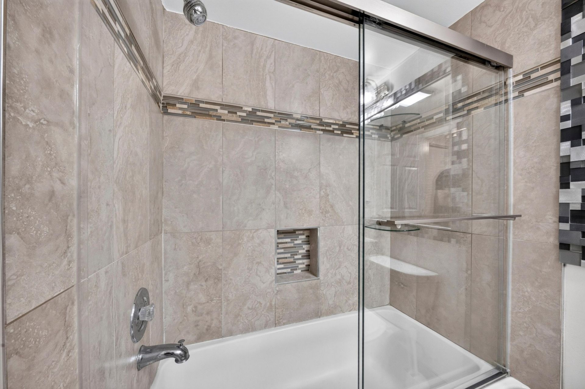 7348 N Devon Drive, Unit 203, Tamarac, FL 33321 Photo