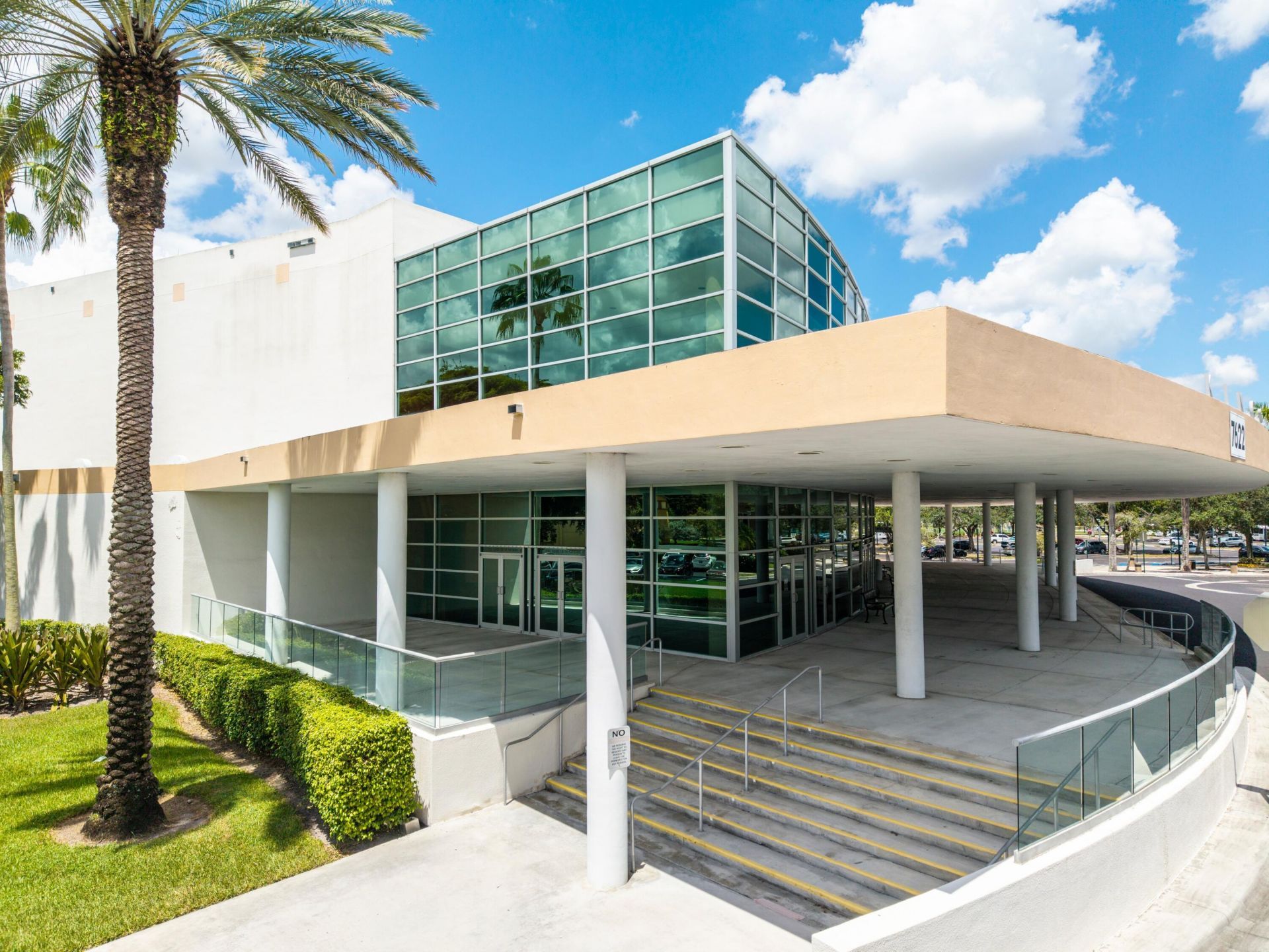 7348 N Devon Drive, Unit 203, Tamarac, FL 33321 Photo