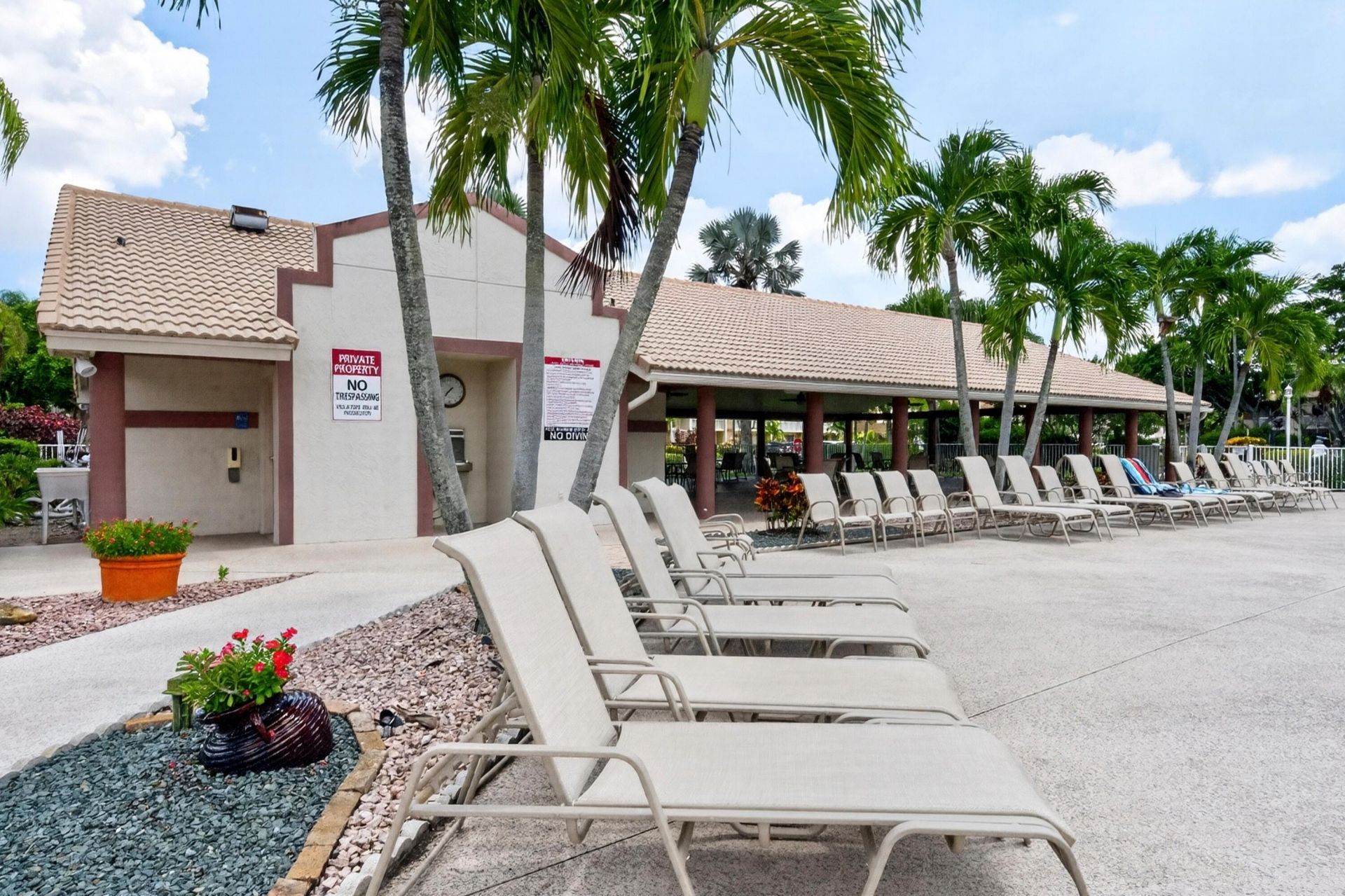 7348 N Devon Drive, Unit 203, Tamarac, FL 33321 Photo