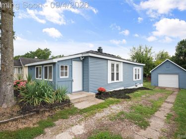 84 W Fairmount Avenue, Pontiac, Mi 48340