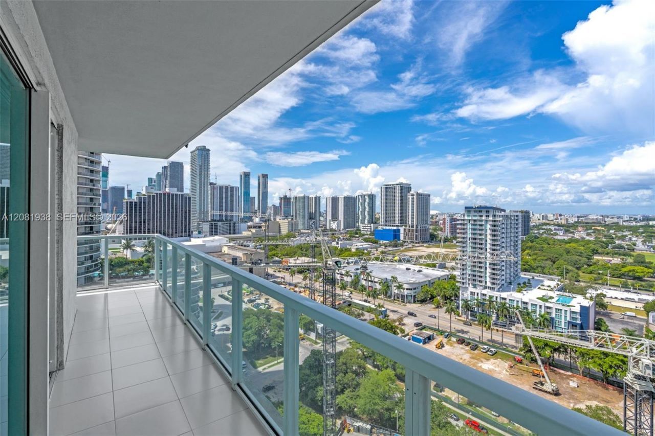 1900 N Bayshore Dr , Unit 2111, Miami, FL 33132 Photo