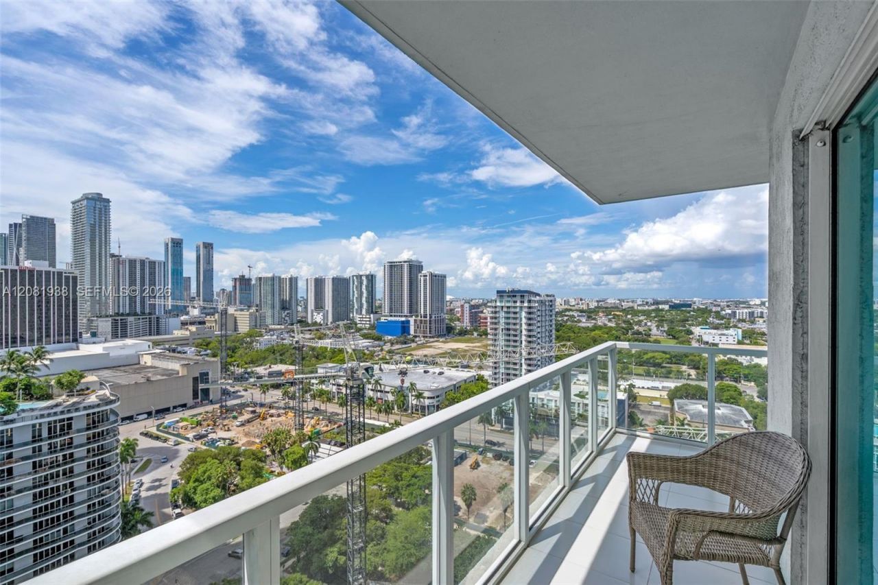 1900 N Bayshore Dr , Unit 2111, Miami, FL 33132 Photo