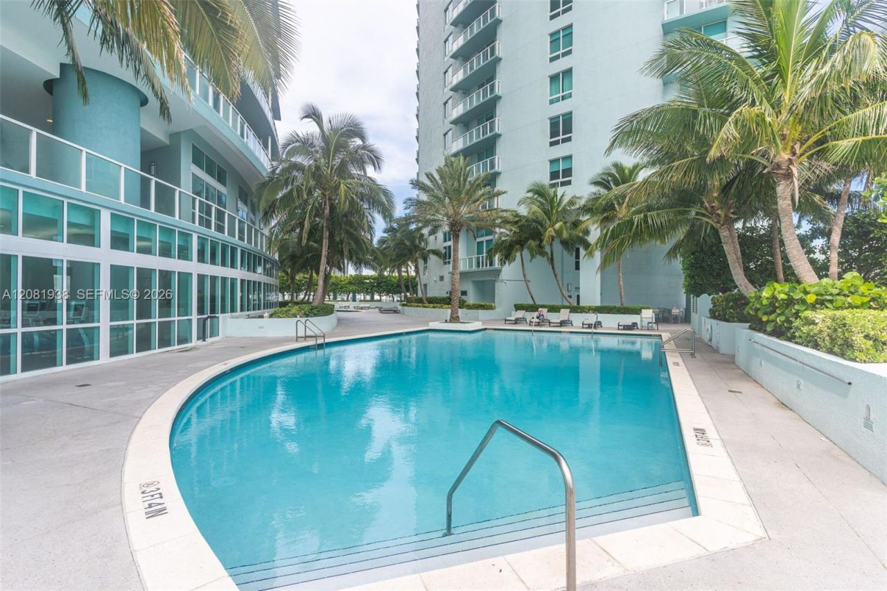 1900 N Bayshore Dr , Unit 2111, Miami, FL 33132 Photo