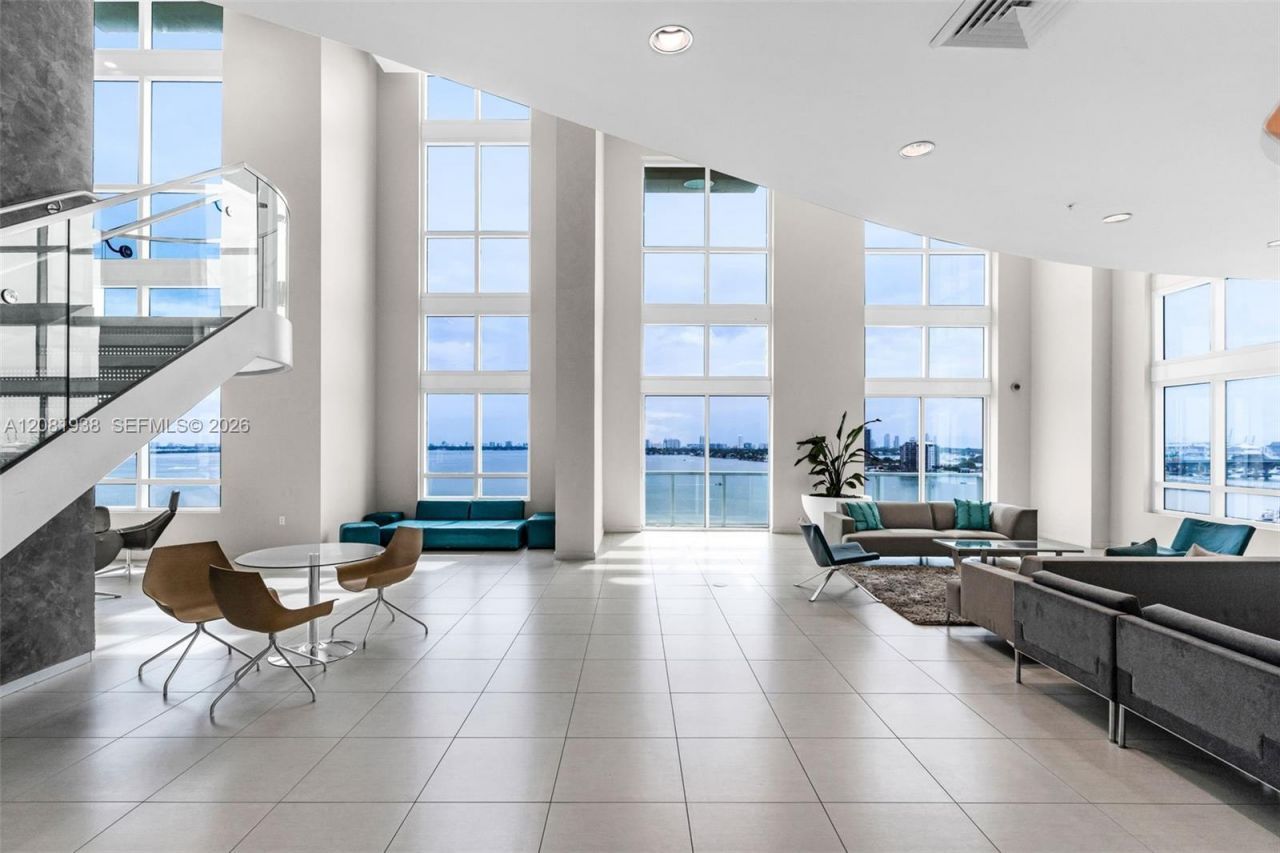 1900 N Bayshore Dr , Unit 2111, Miami, FL 33132 Photo