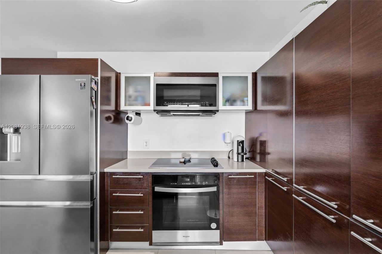 1900 N Bayshore Dr , Unit 2111, Miami, FL 33132 Photo