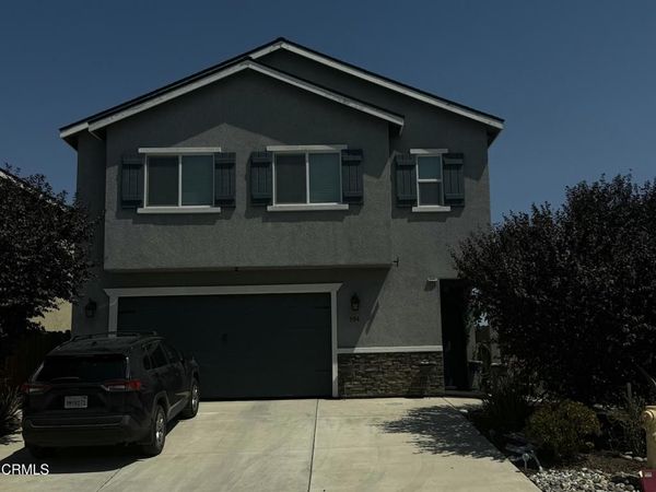 594 Granada Court, Merced, CA 95341