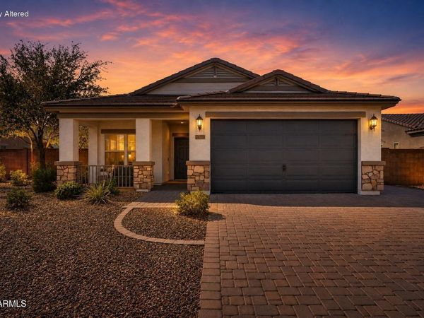 7496 S PARKCREST Street, Gilbert, AZ 85298