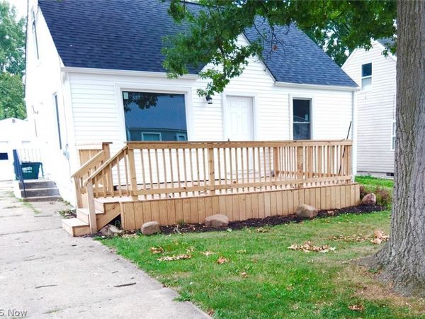 1356 Stratford Street, Barberton, OH 44203