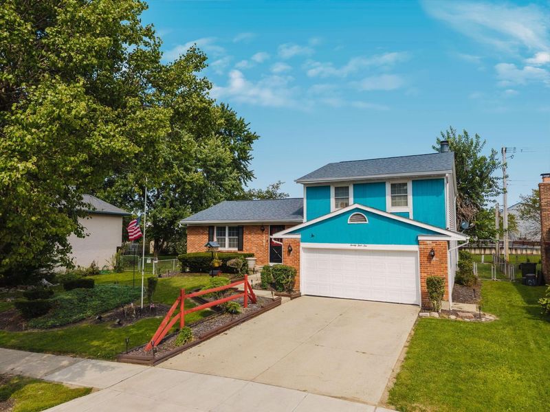 2410 Northbranch Road, Grove City, OH 43123 Photo 2