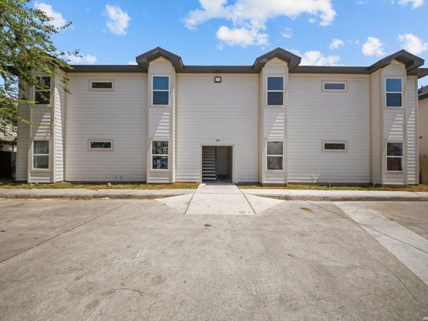 7610 Windsor Oaks, San Antonio, TX 78239