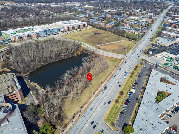 1S678 Oakbrook Lake , Oak Brook, IL 60523