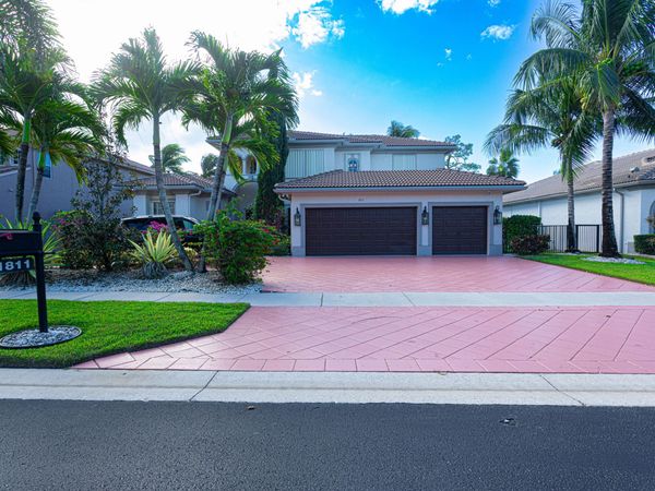 1811 WALDORF Drive, Royal Palm Beach, FL 33411
