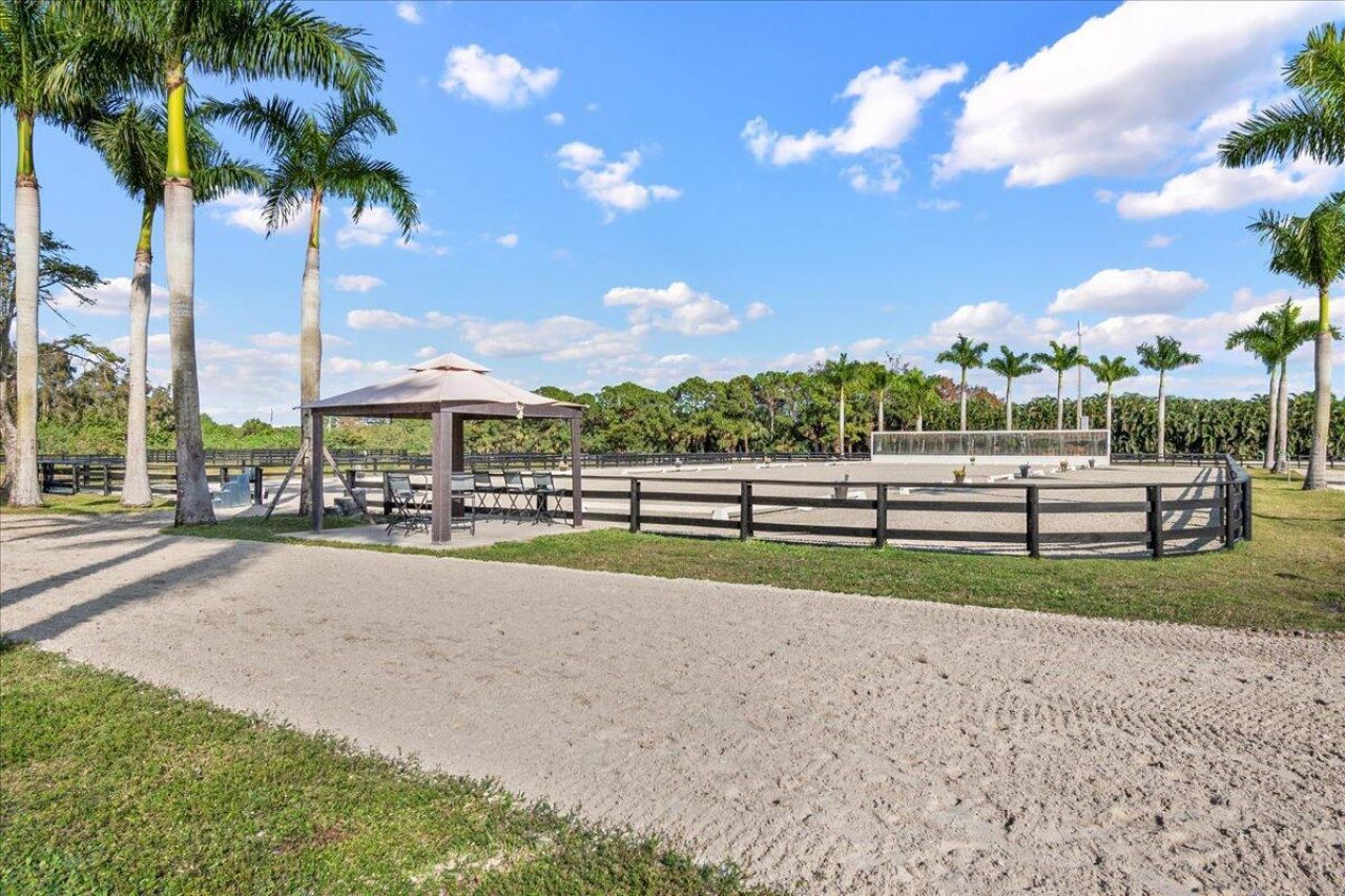 5625 140th Avenue S, Wellington, FL 33449 Photo