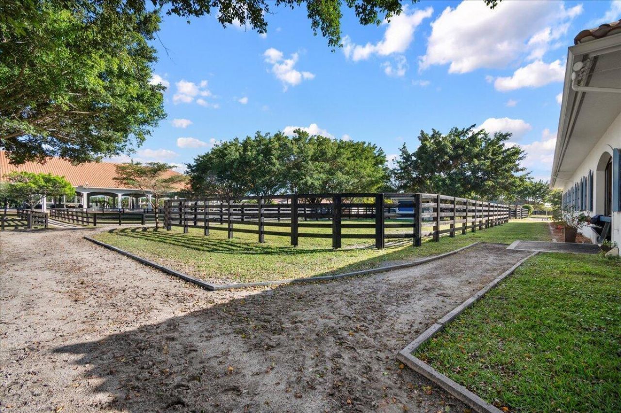 5625 140th Avenue S, Wellington, FL 33449 Photo