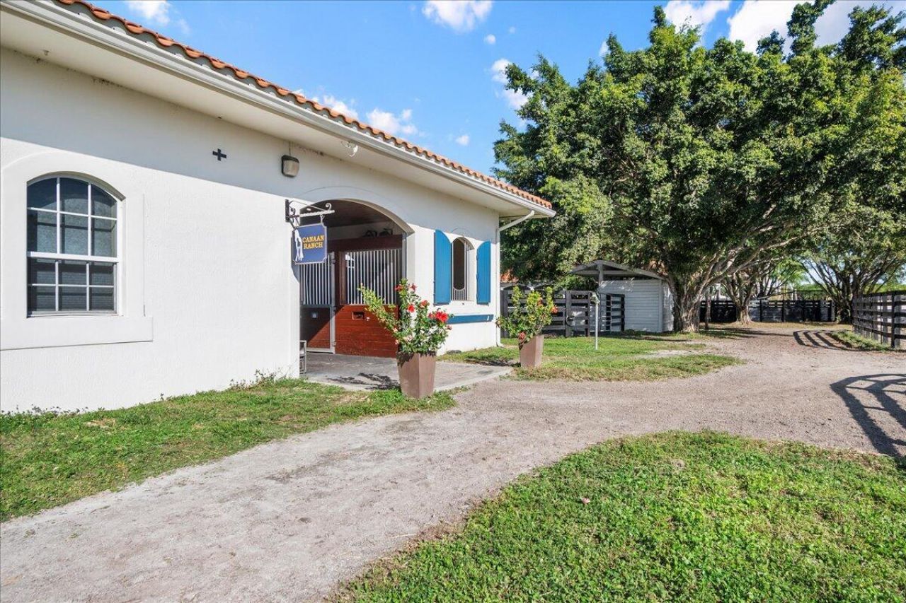 5625 140th Avenue S, Wellington, FL 33449 Photo