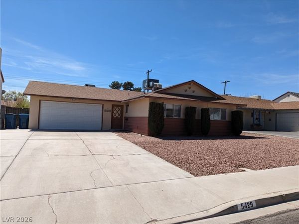 5429 MOUNTAIN VIEW Drive , Las Vegas, NV 89146