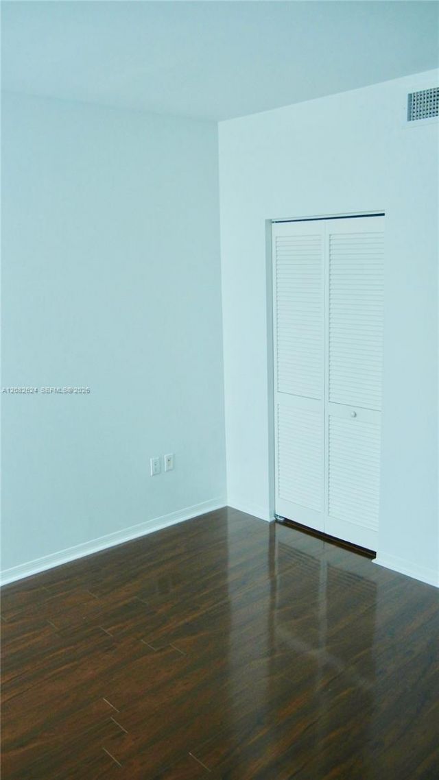 951 Brickell Ave , Unit 2509, Miami, FL 33131 Photo