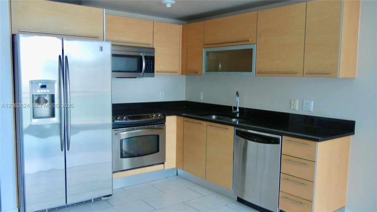 951 Brickell Ave , Unit 2509, Miami, FL 33131 Photo