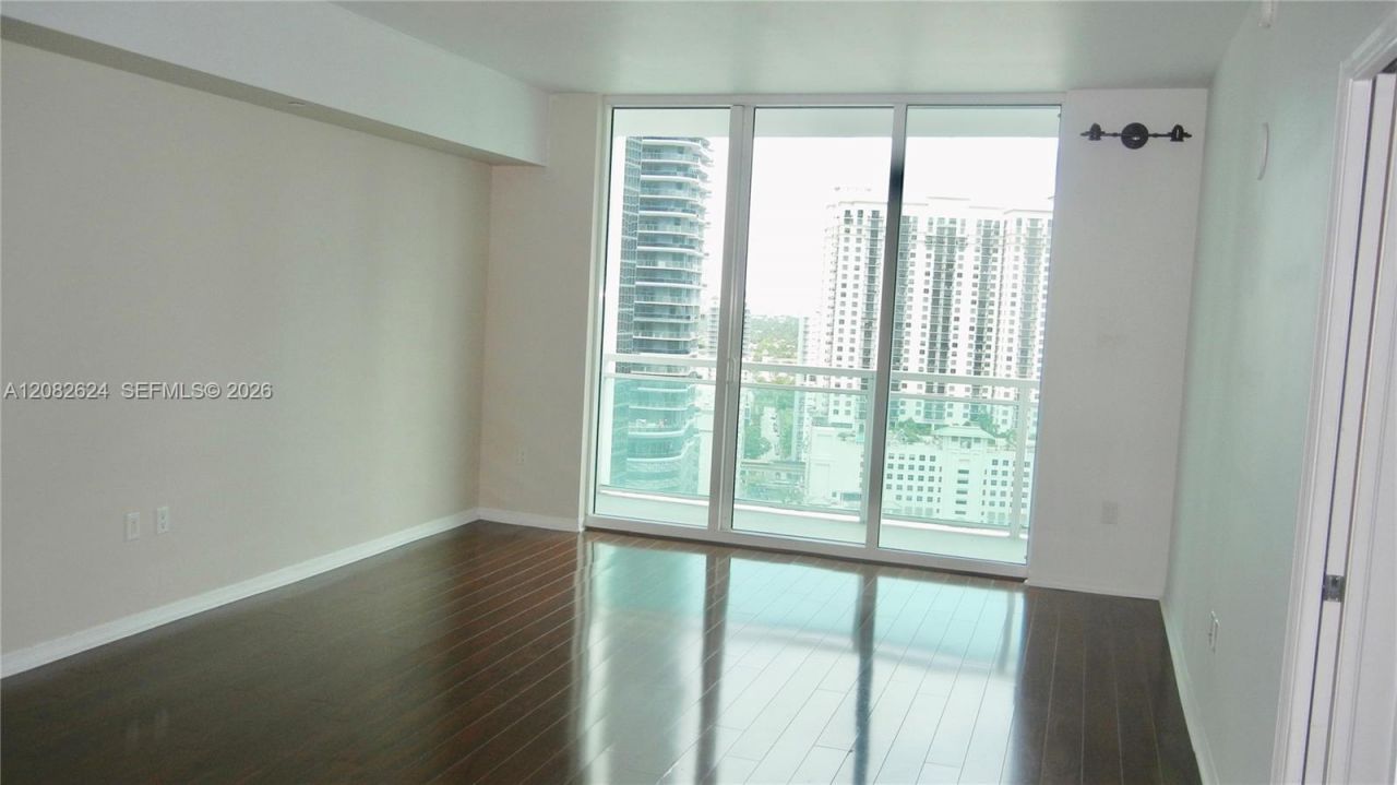 951 Brickell Ave , Unit 2509, Miami, FL 33131 Photo