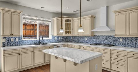 5114 Ironstone Circle, Sparks, NV 89436 Photo