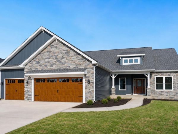 2966 Honeywood Lane, Fort Wayne, IN 46818