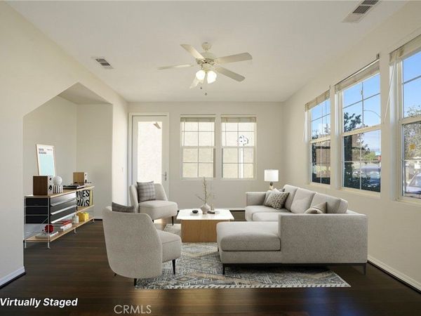 31770 Paseo Bonito, Castaic, CA 91384
