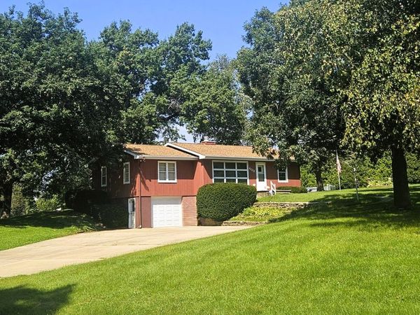 600 Timber Creek Road , Dixon, IL 61021