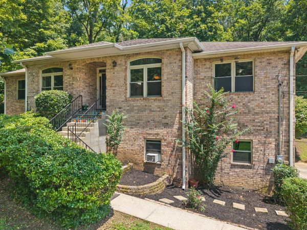 8008 Quail Creek Rd, Nashville, TN 37221