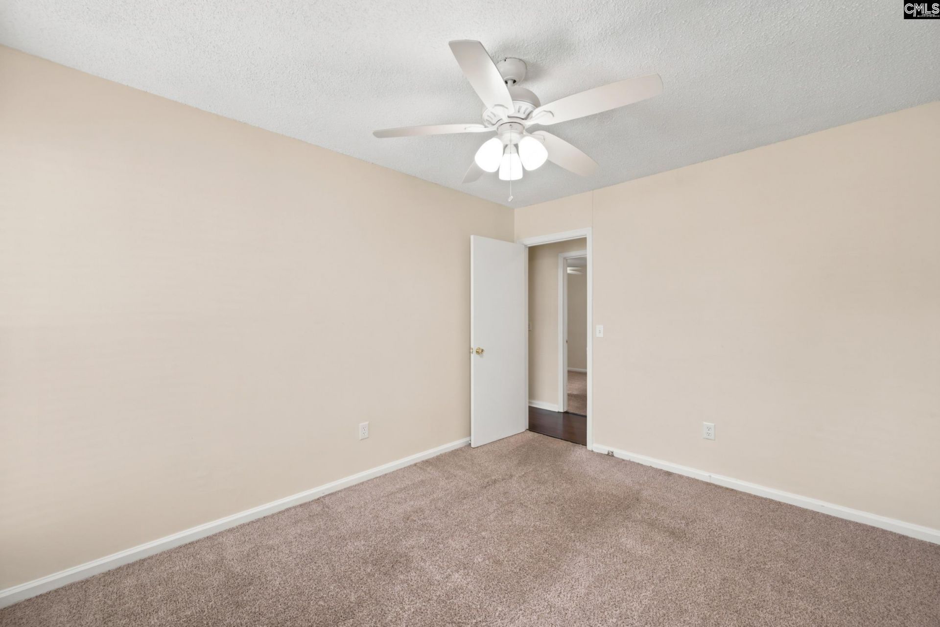310 Spartan Drive Photo 26