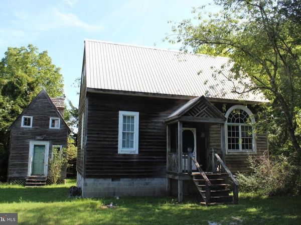 38083 DAVEY JONES BOULEVARD, GREENBACKVILLE, VA 23356