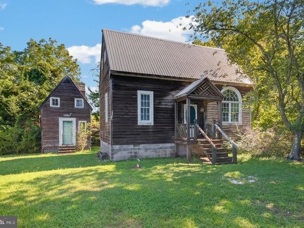38083 DAVEY JONES BOULEVARD, GREENBACKVILLE, VA 23356