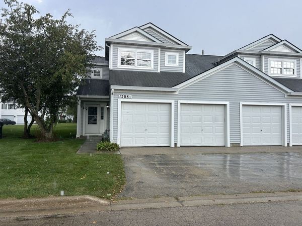 1308 Jenna Drive , Unit A, South Elgin, IL 60177