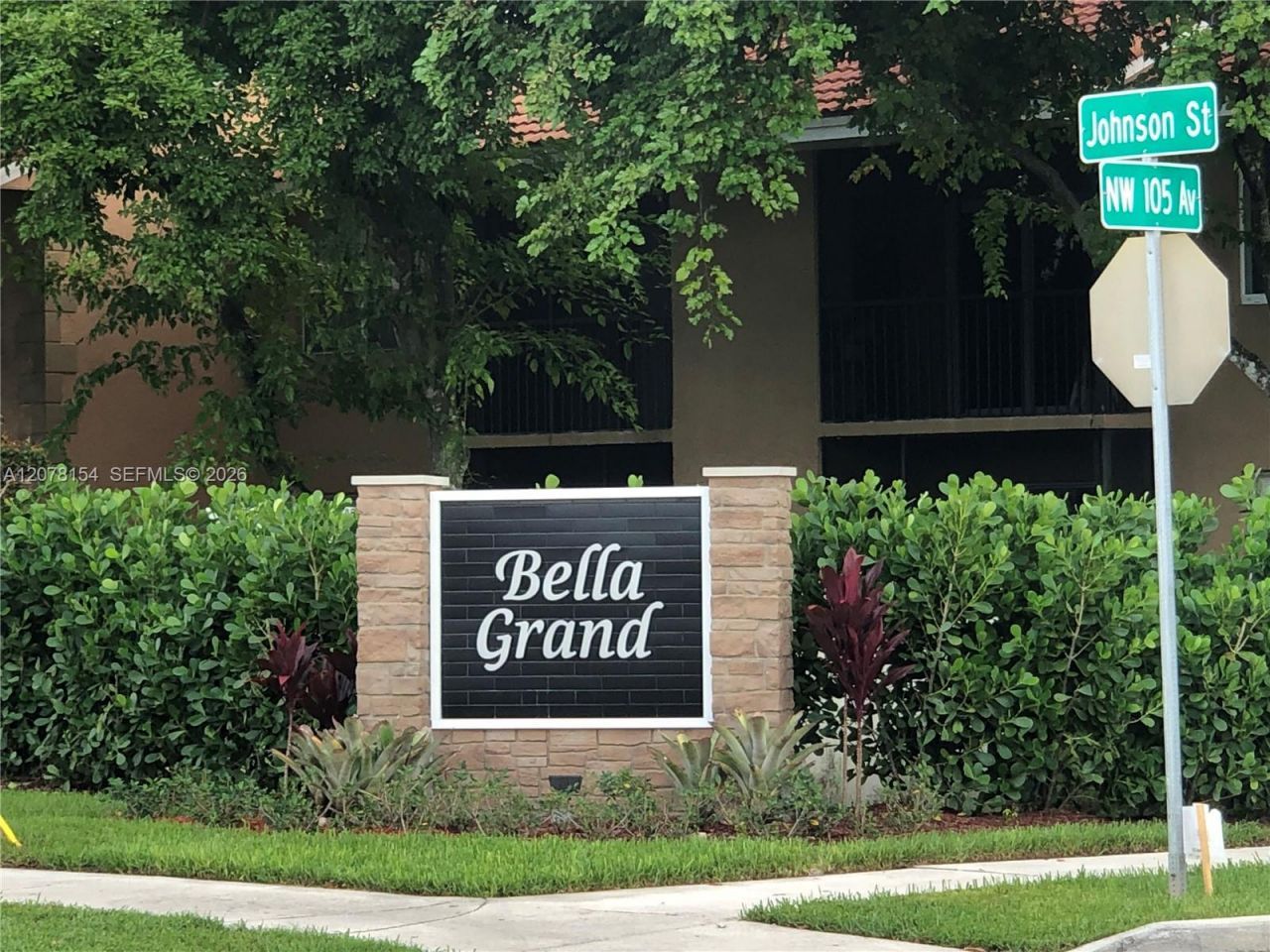700 NW 103rd Ter, Unit 101, Pembroke Pines, FL 33026 Photo