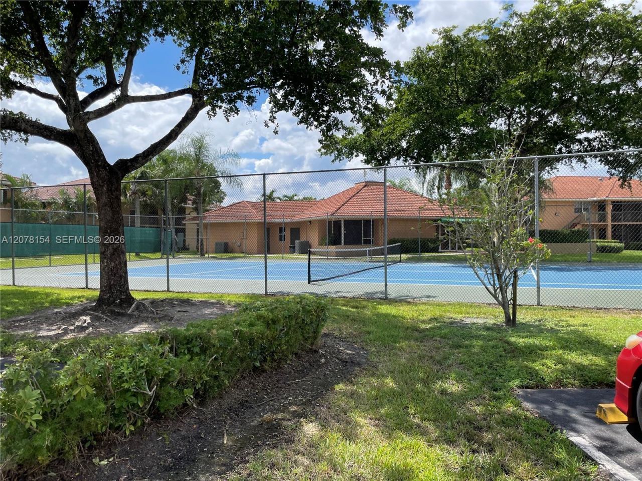 700 NW 103rd Ter, Unit 101, Pembroke Pines, FL 33026 Photo