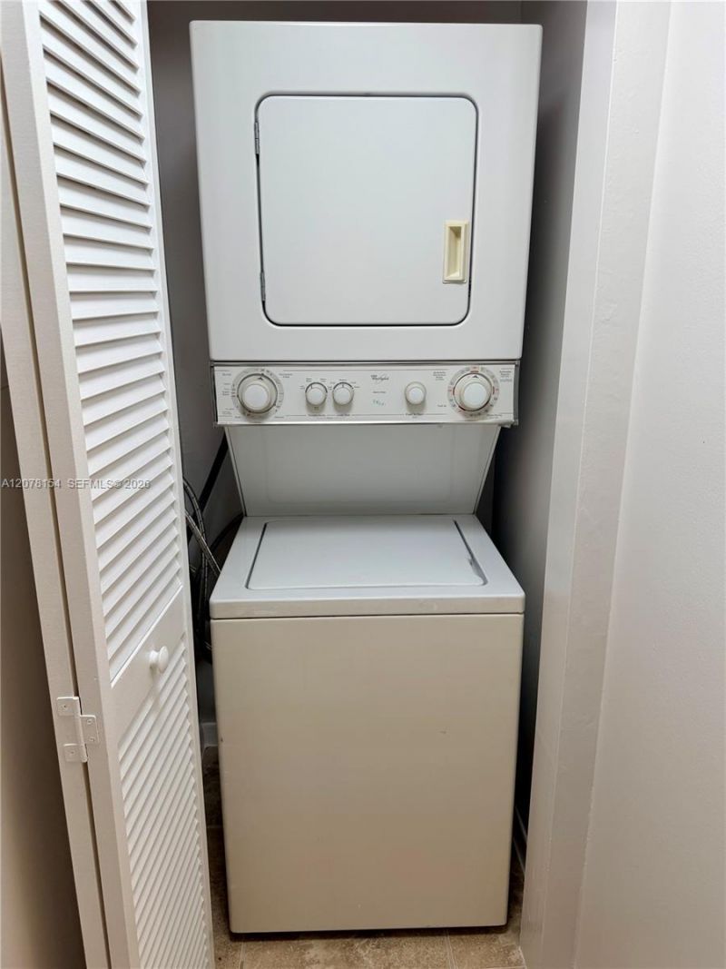 700 NW 103rd Ter, Unit 101, Pembroke Pines, FL 33026 Photo