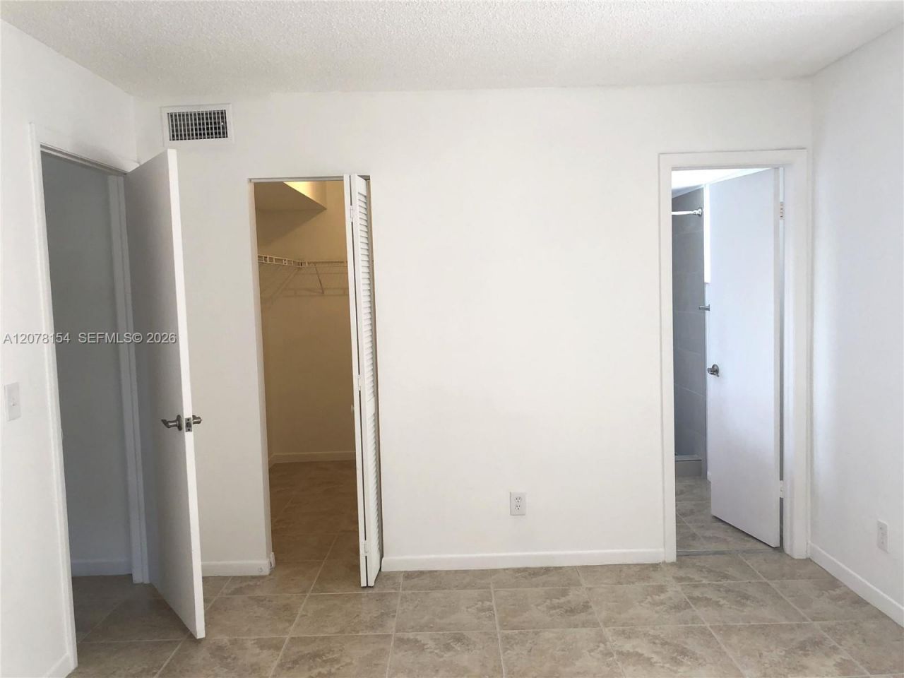 700 NW 103rd Ter, Unit 101, Pembroke Pines, FL 33026 Photo