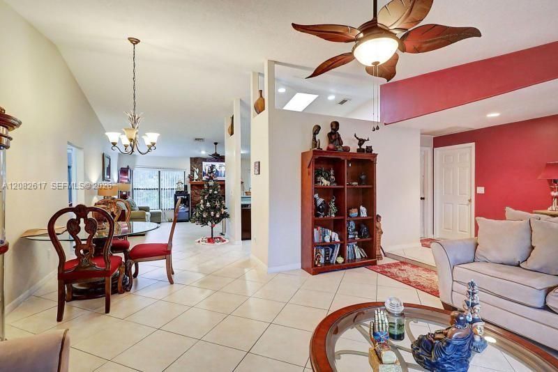 412 SW Sansom Ln, Port Saint Lucie, FL 34953 Photo