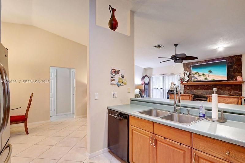 412 SW Sansom Ln, Port Saint Lucie, FL 34953 Photo