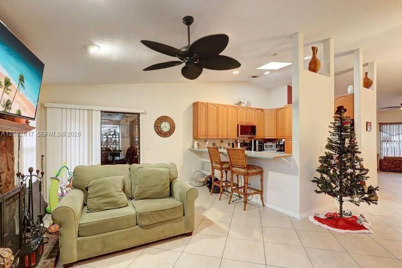 412 SW Sansom Ln, Port Saint Lucie, FL 34953 Photo