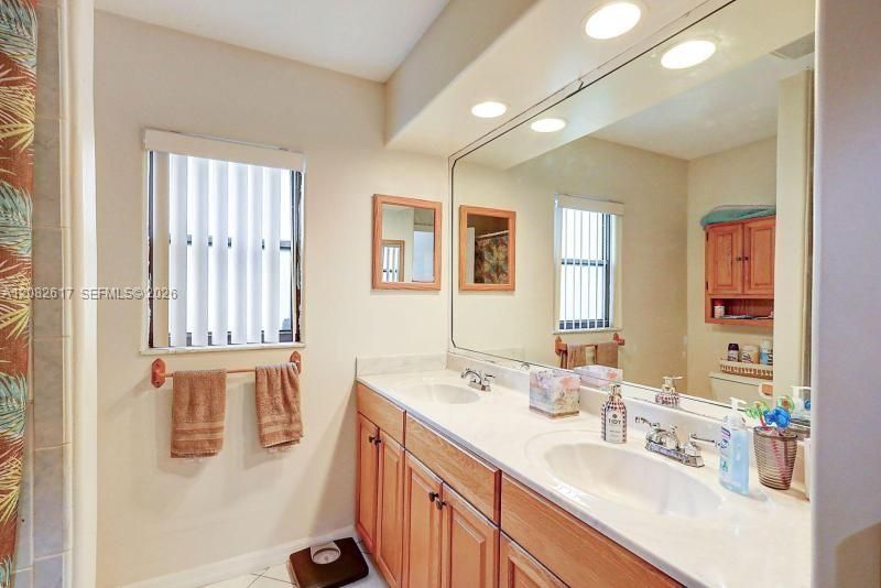 412 SW Sansom Ln, Port Saint Lucie, FL 34953 Photo