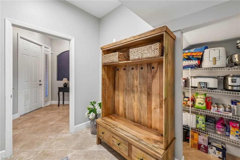 14966 Summit Place Cir, Naples, FL 34119 Photo