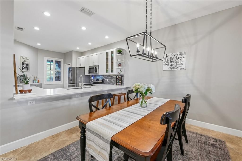14966 Summit Place Cir, Naples, FL 34119 Photo