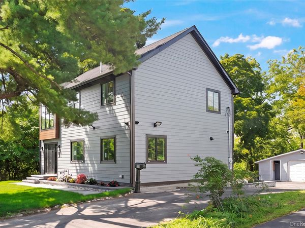 35 Harry Howard Avenue , Hudson, NY 12534